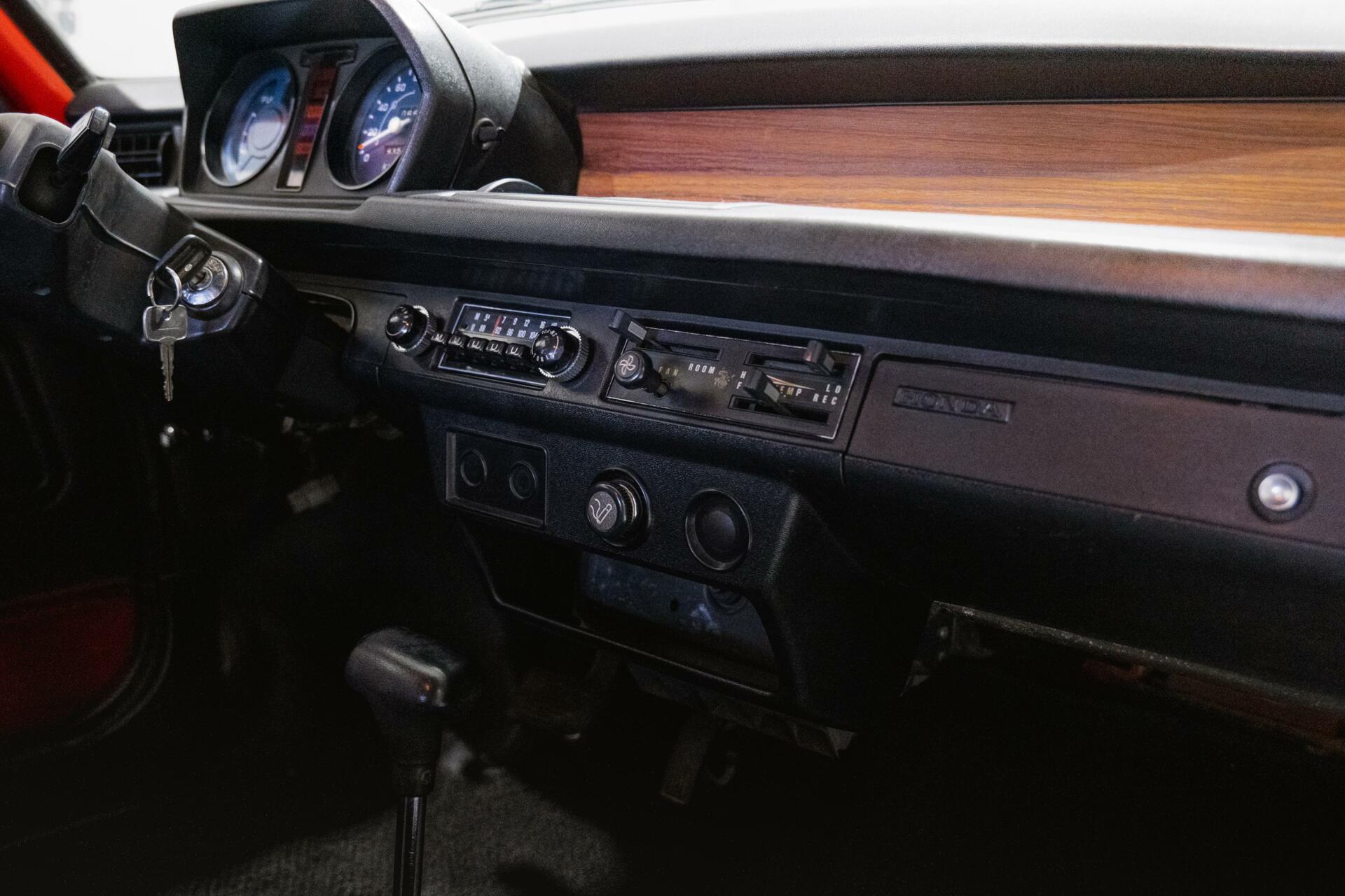 41796439-19.jpg