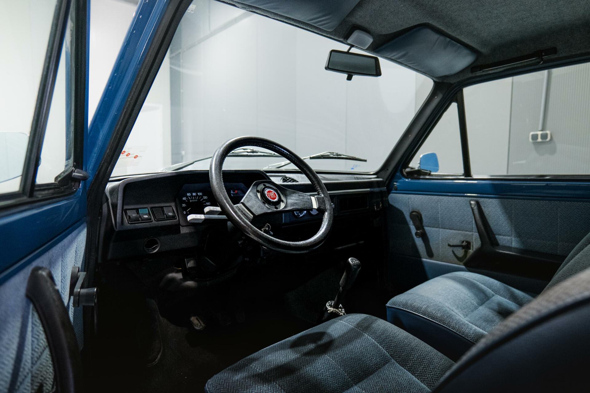 41796552-24.jpg