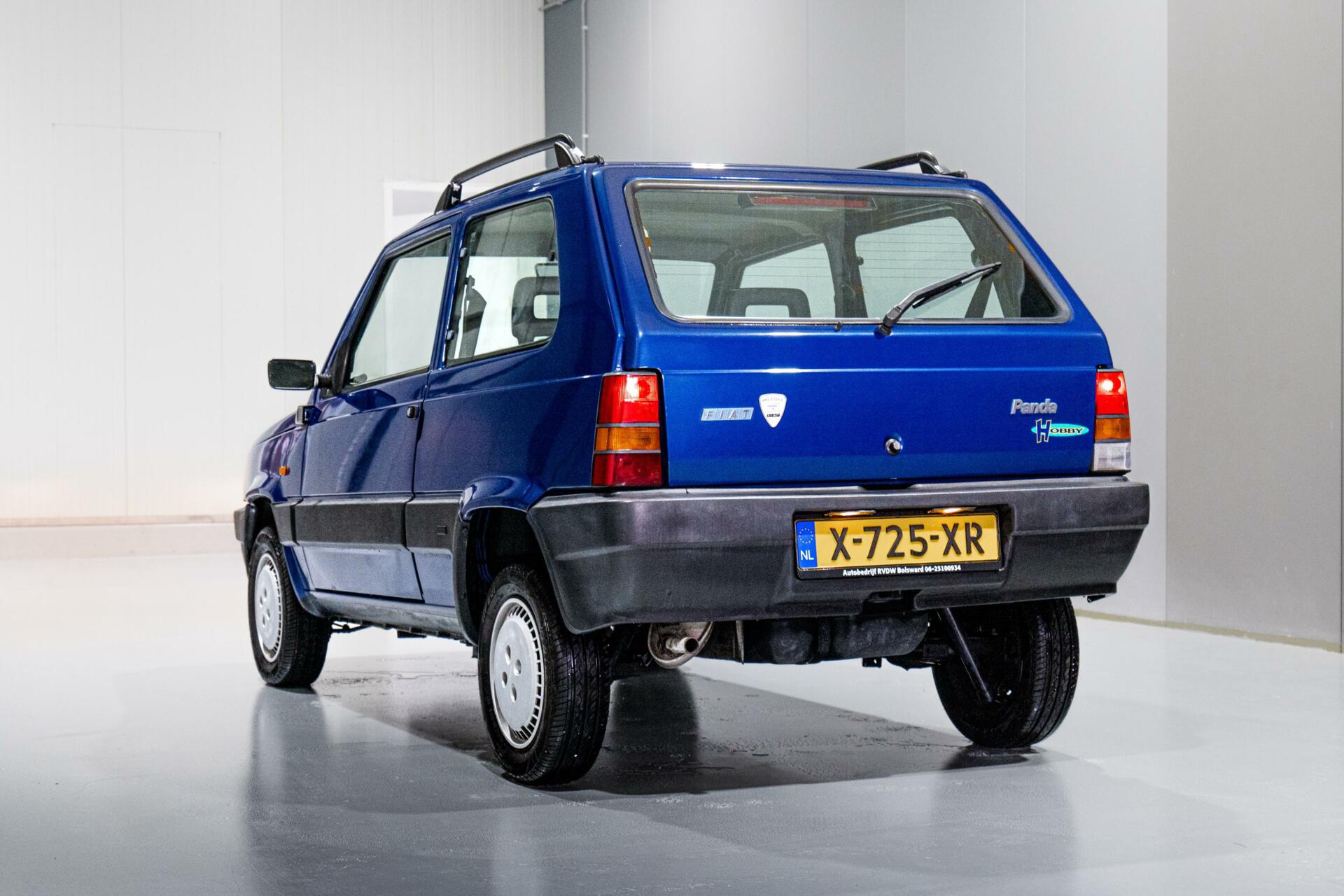 41799434-6.jpg