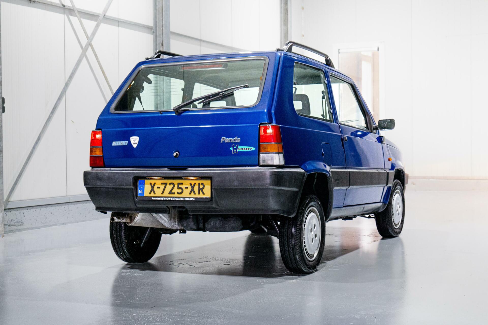 41799434-7.jpg